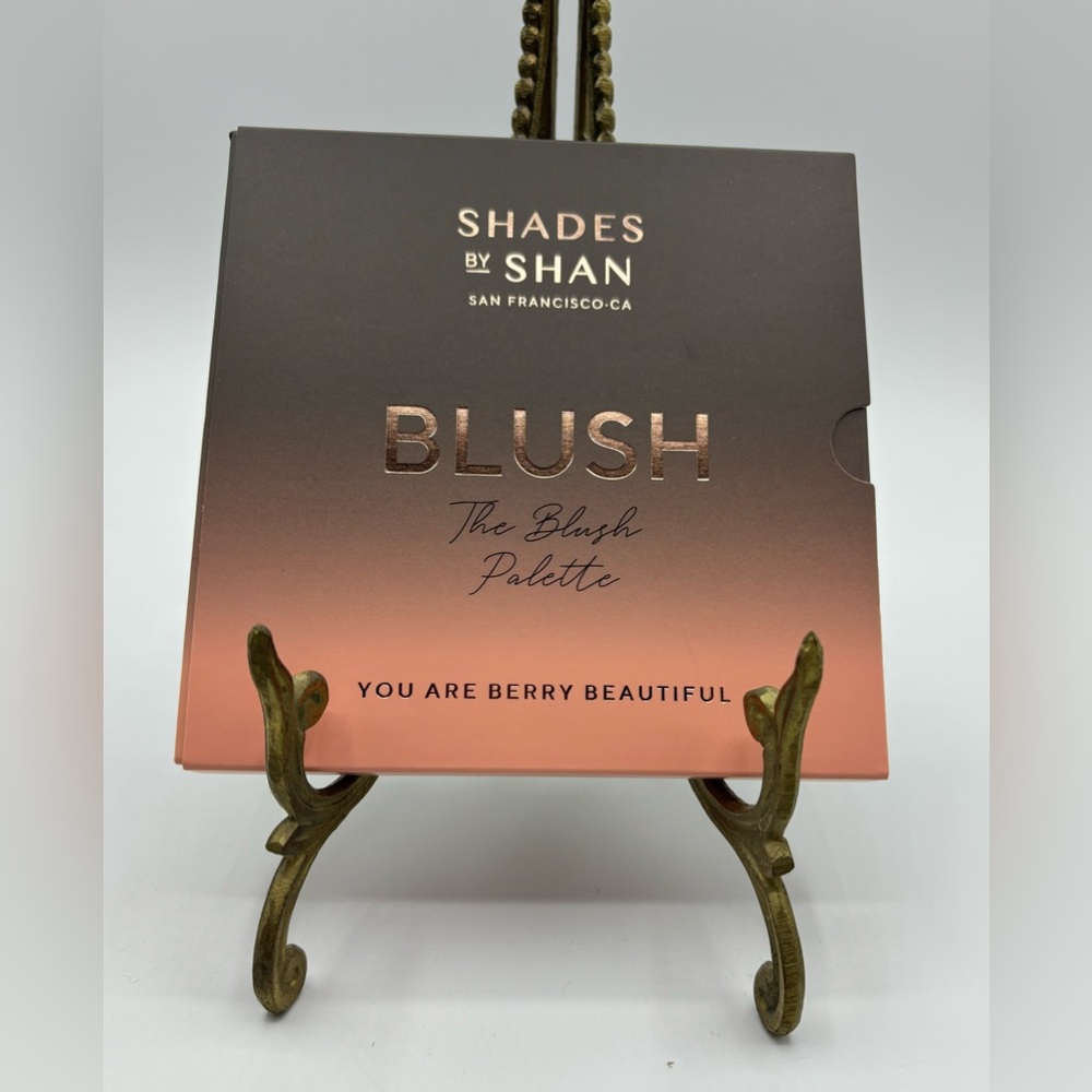 Shades by Shan You Are Berry Beautiful The Blush Palette Full Size NEW